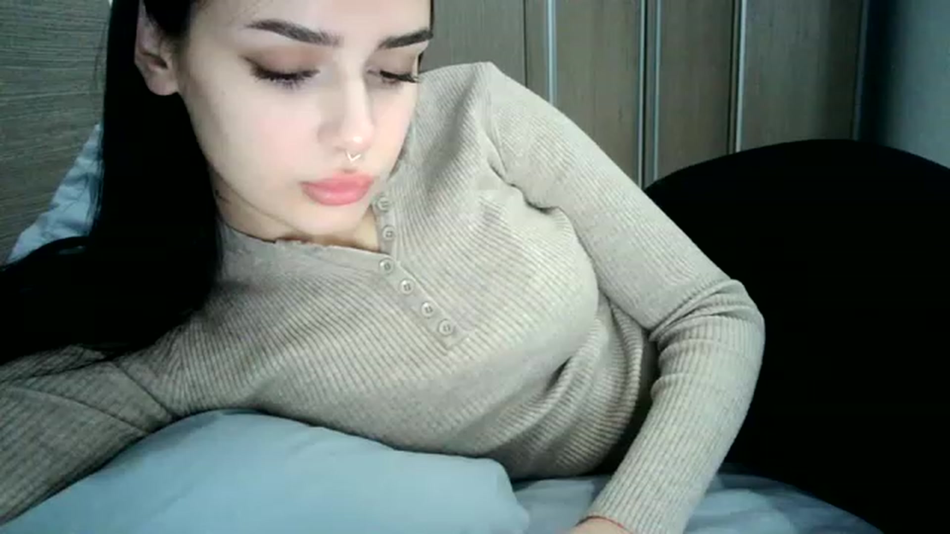 Gallery image thumbnail from ChocoPiiie_'s myfreecams stream on, 01/30/2023, 01:21 image 10 of 20