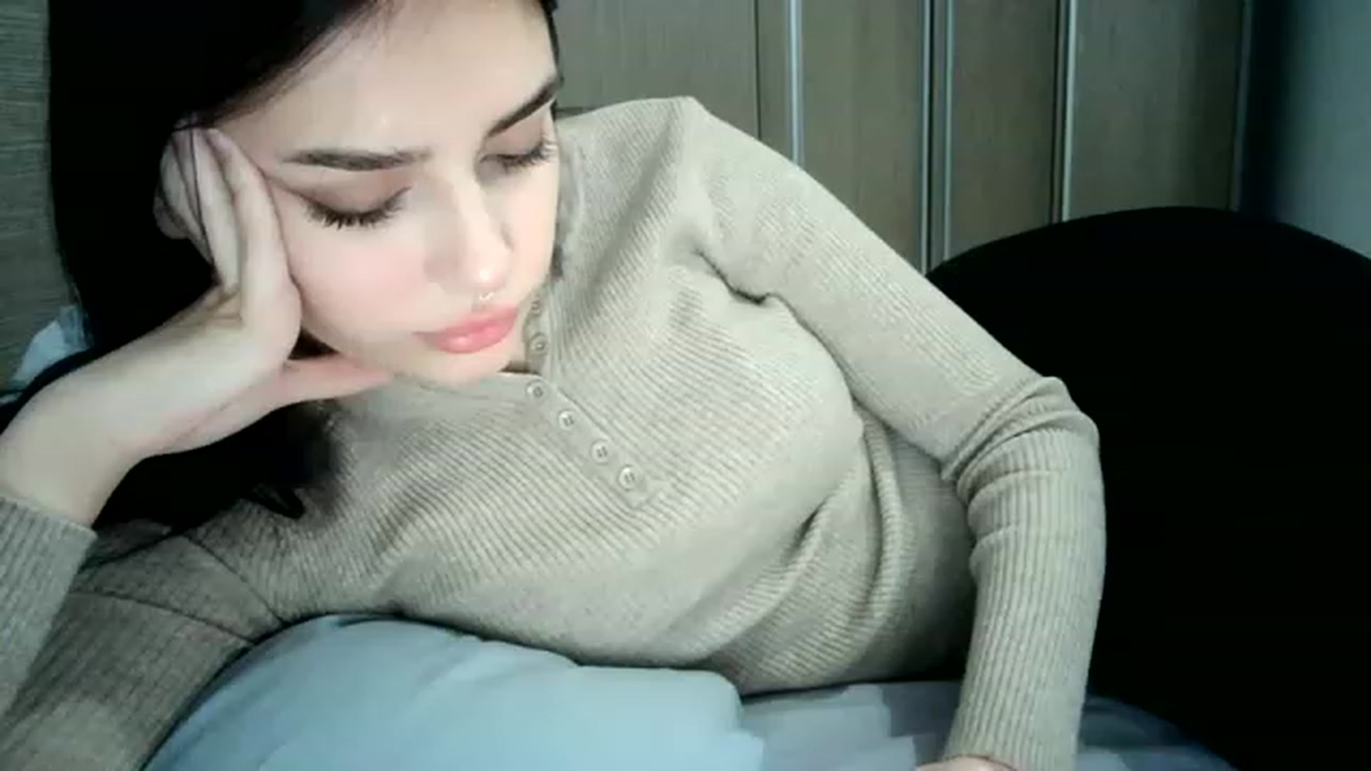 Gallery image thumbnail from ChocoPiiie_'s myfreecams stream on, 01/30/2023, 01:21 image 15 of 20