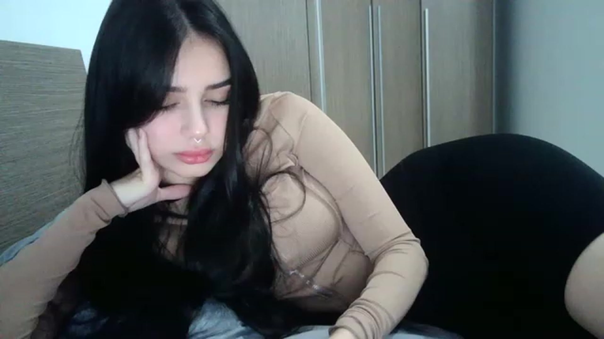 Gallery image thumbnail from ChocoPiiie_'s myfreecams stream on, 01/31/2023, 23:46 image 6 of 20