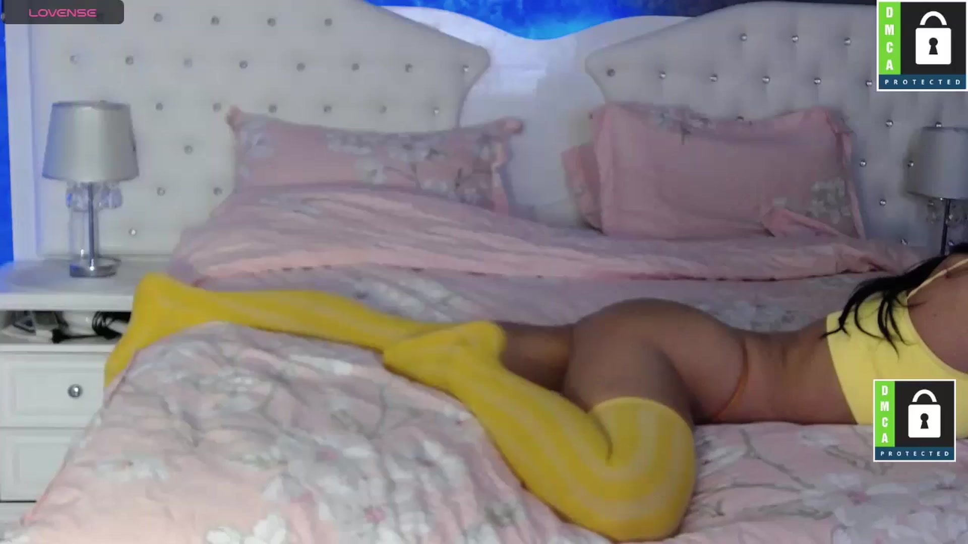 Gallery image thumbnail from ChocolatePnk's myfreecams stream on, 04/29/2026, 24:08 image 3 of 20