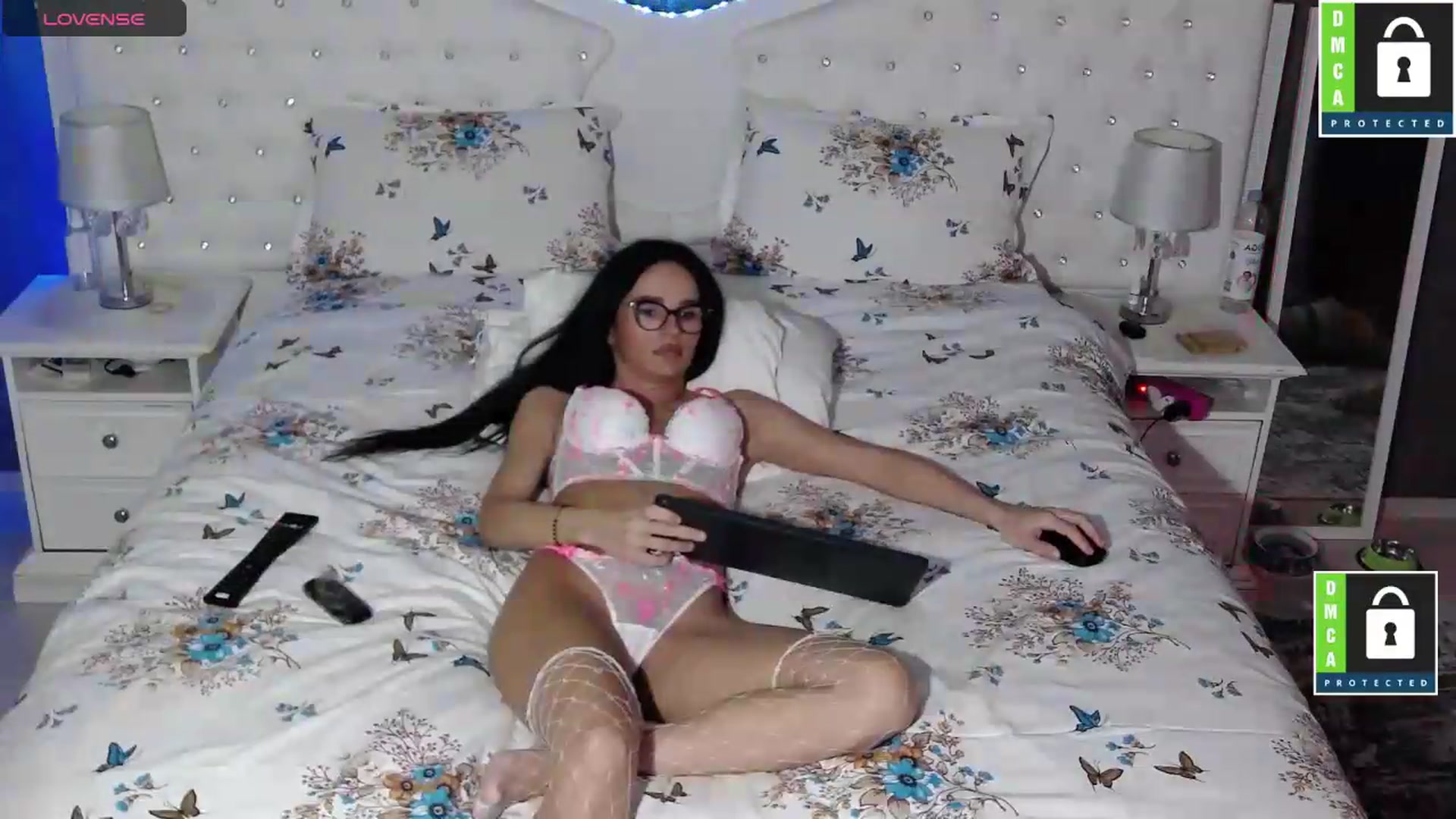 Gallery image thumbnail from ChocolatePnk's myfreecams stream on, 05/07/2026, 23:29 image 8 of 20