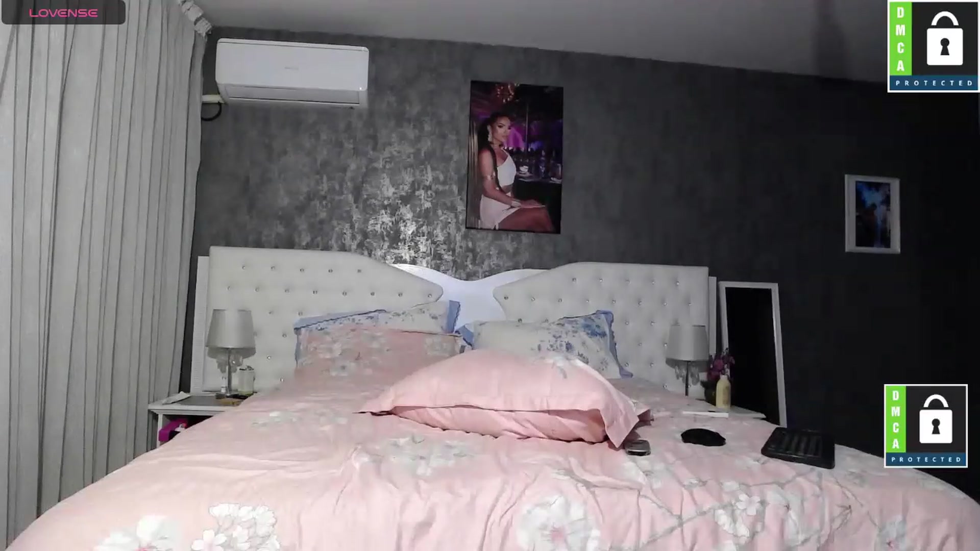 Gallery image thumbnail from ChocolatePnk's myfreecams stream on, 07/22/2026, 02:16 image 4 of 20