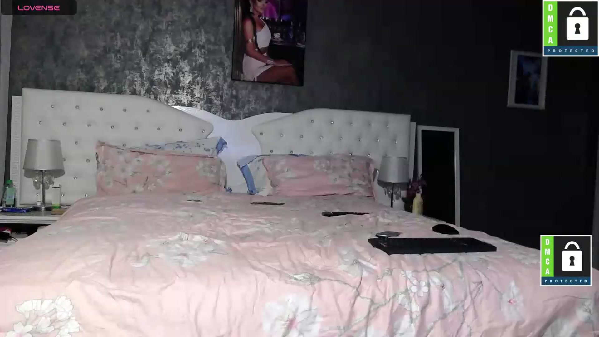 Gallery image thumbnail from ChocolatePnk's myfreecams stream on, 07/27/2026, 24:35 image 19 of 20