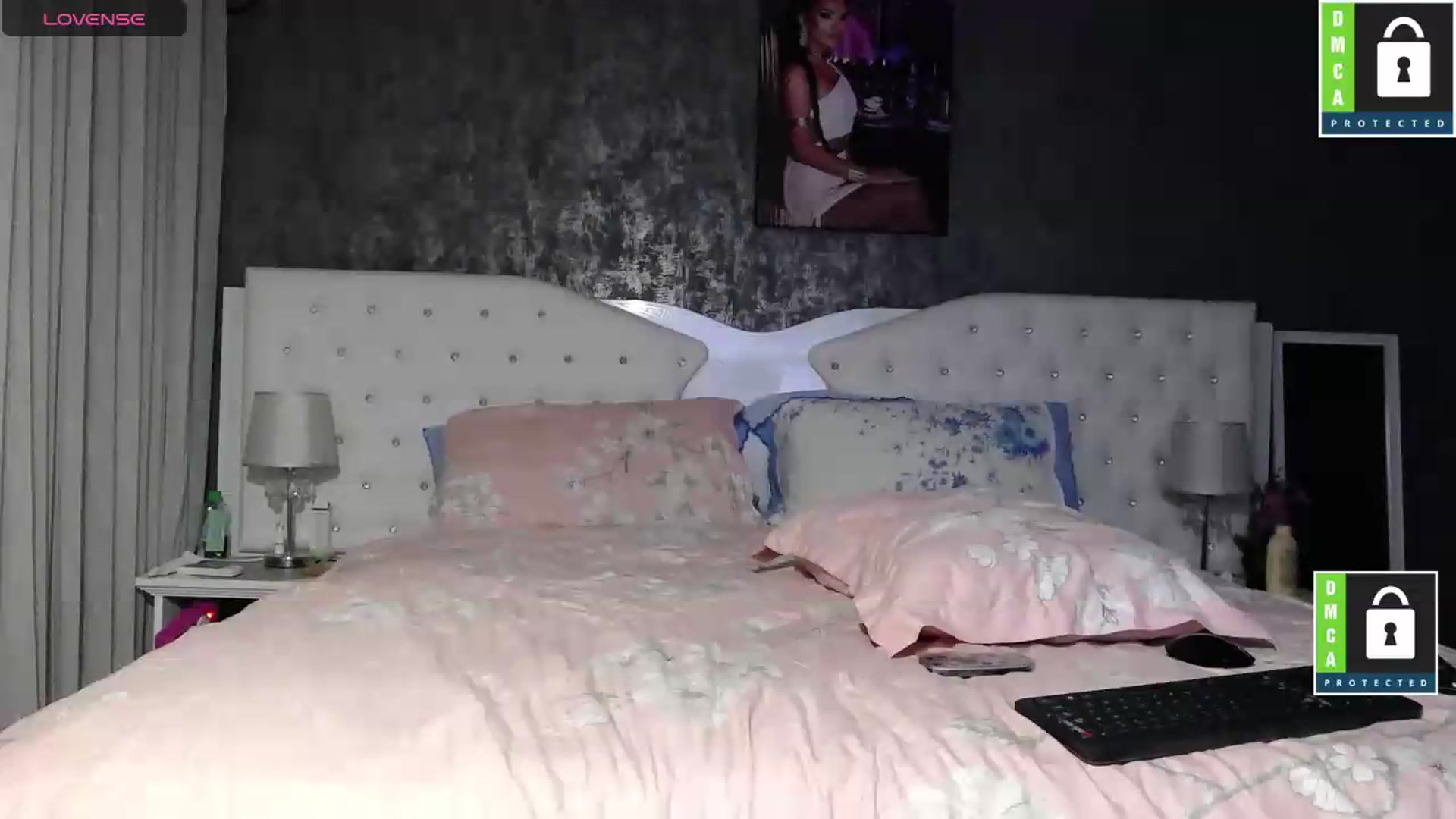 Gallery image thumbnail from ChocolatePnk's myfreecams stream on, 07/28/2026, 02:53 image 6 of 20