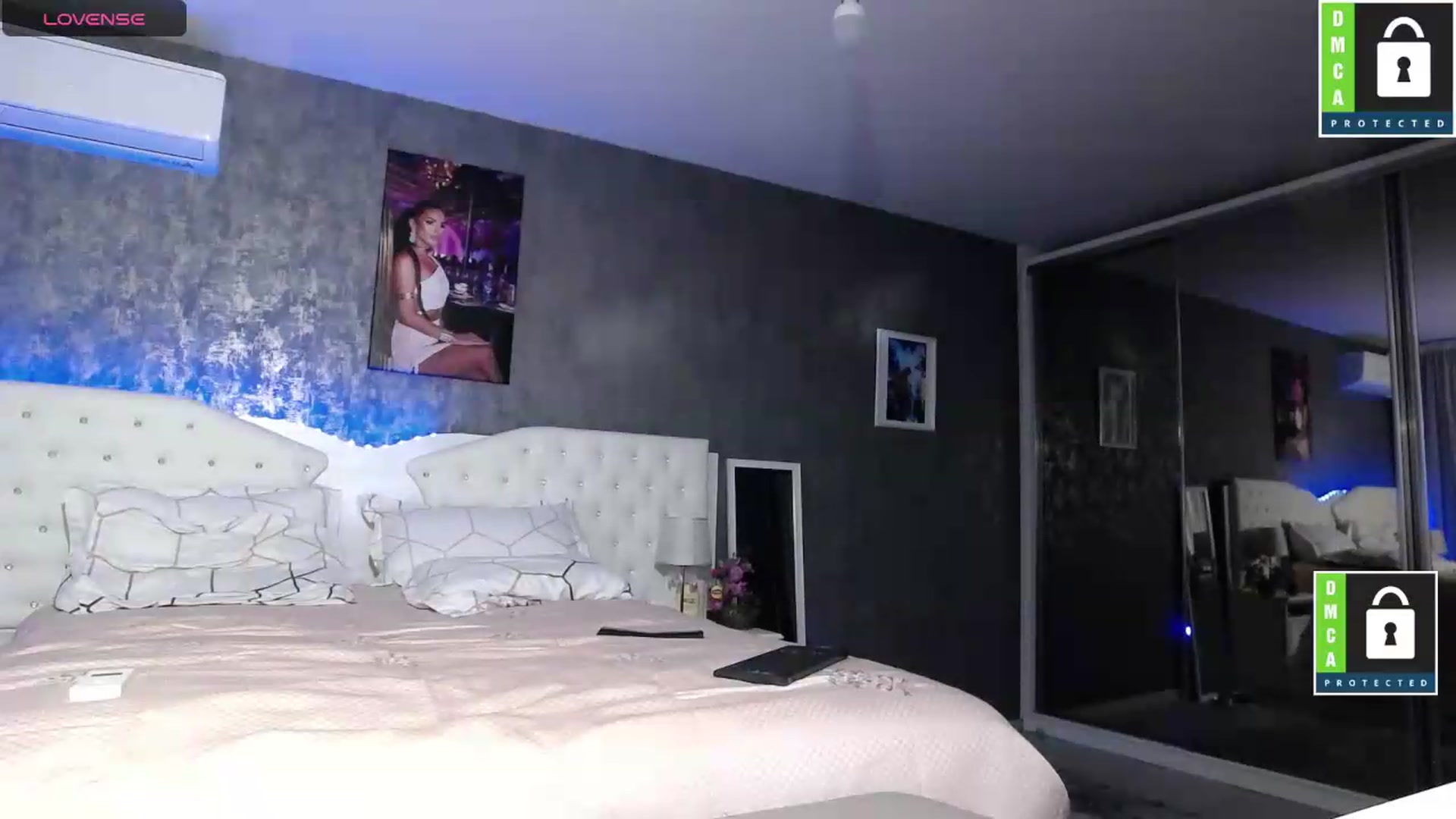 Gallery image thumbnail from ChocolatePnk's myfreecams stream on, 08/13/2026, 23:57 image 12 of 20