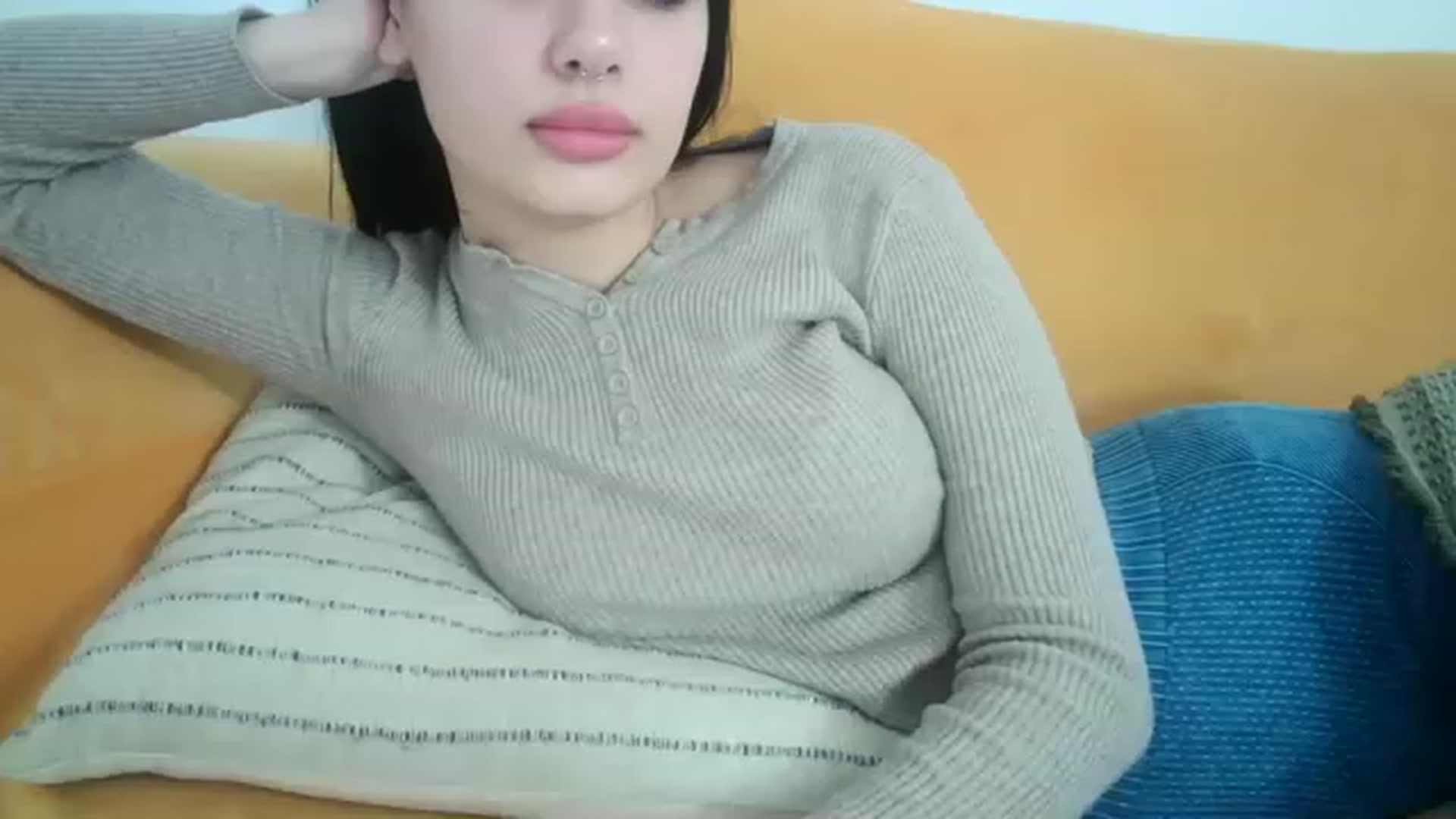 Gallery image thumbnail from Chocoo_'s myfreecams stream on, 05/04/2023, 08:01 image 3 of 20