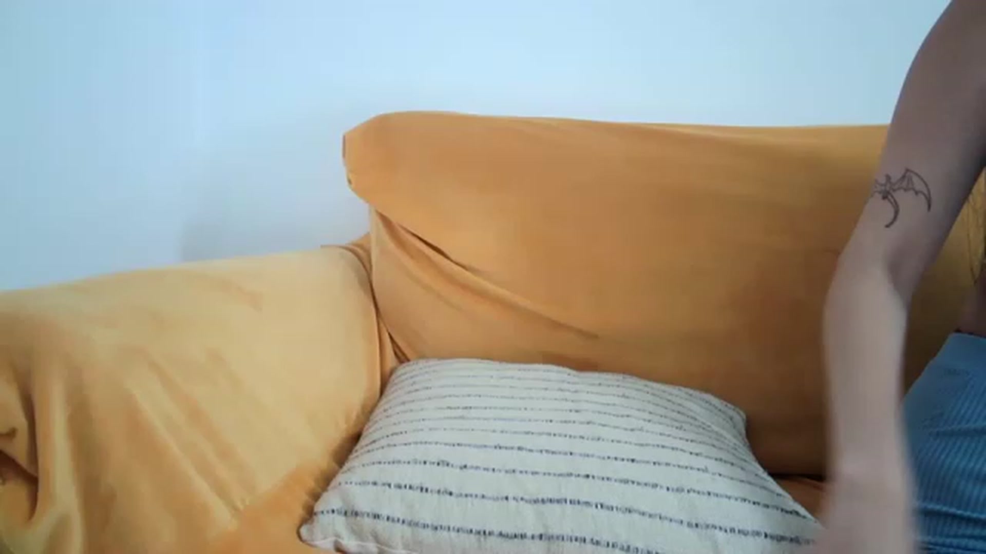 Gallery image thumbnail from Chocoo_'s myfreecams stream on, 05/28/2023, 01:24 image 10 of 20
