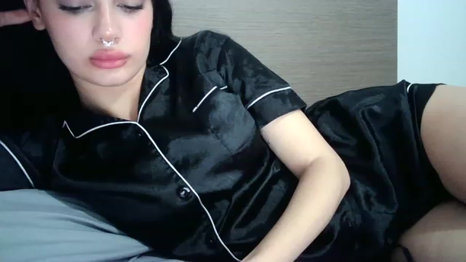 Gallery image thumbnail from Chocoo_'s myfreecams stream on, 05/29/2023, 24:52 image 14 of 20