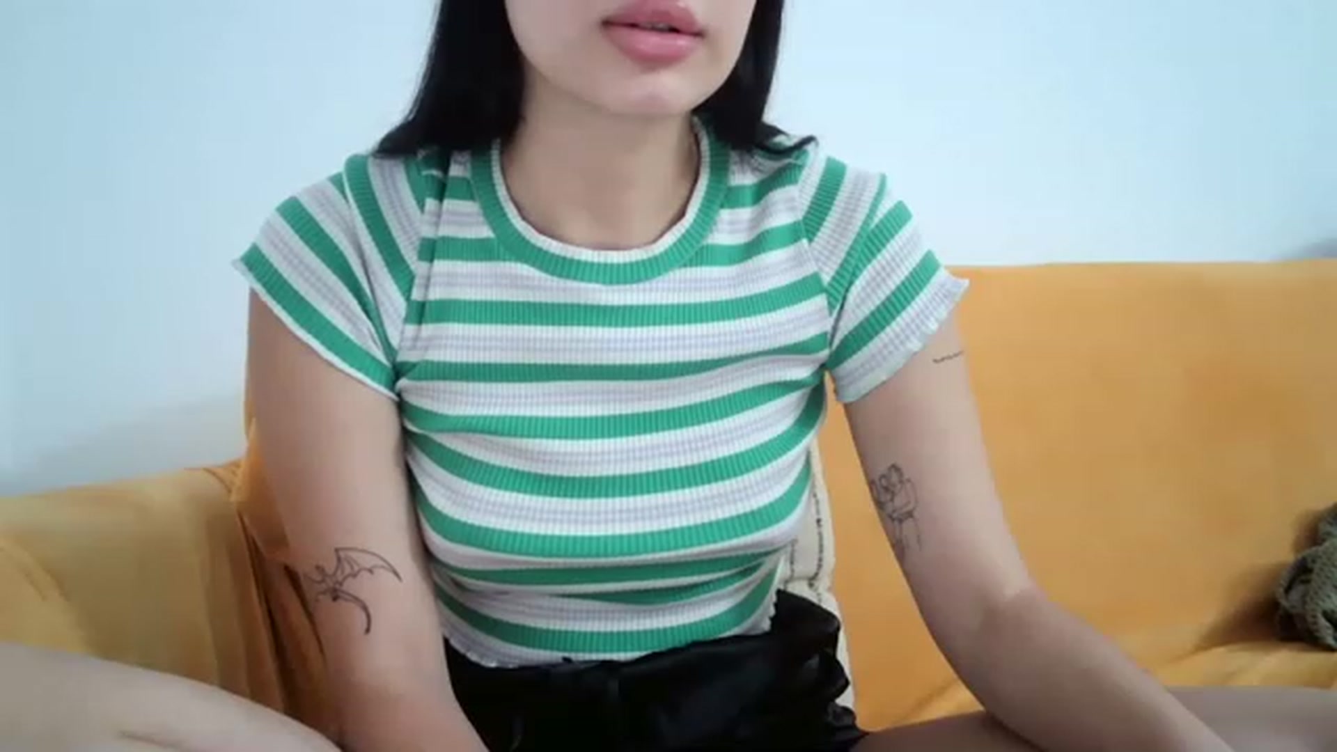 Gallery image thumbnail from Chocoo_'s myfreecams stream on, 06/11/2023, 07:45 image 18 of 20