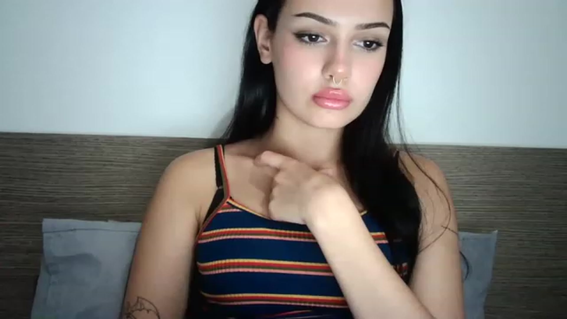 Gallery image thumbnail from Chocoo_'s myfreecams stream on, 06/15/2023, 22:39 image 3 of 20
