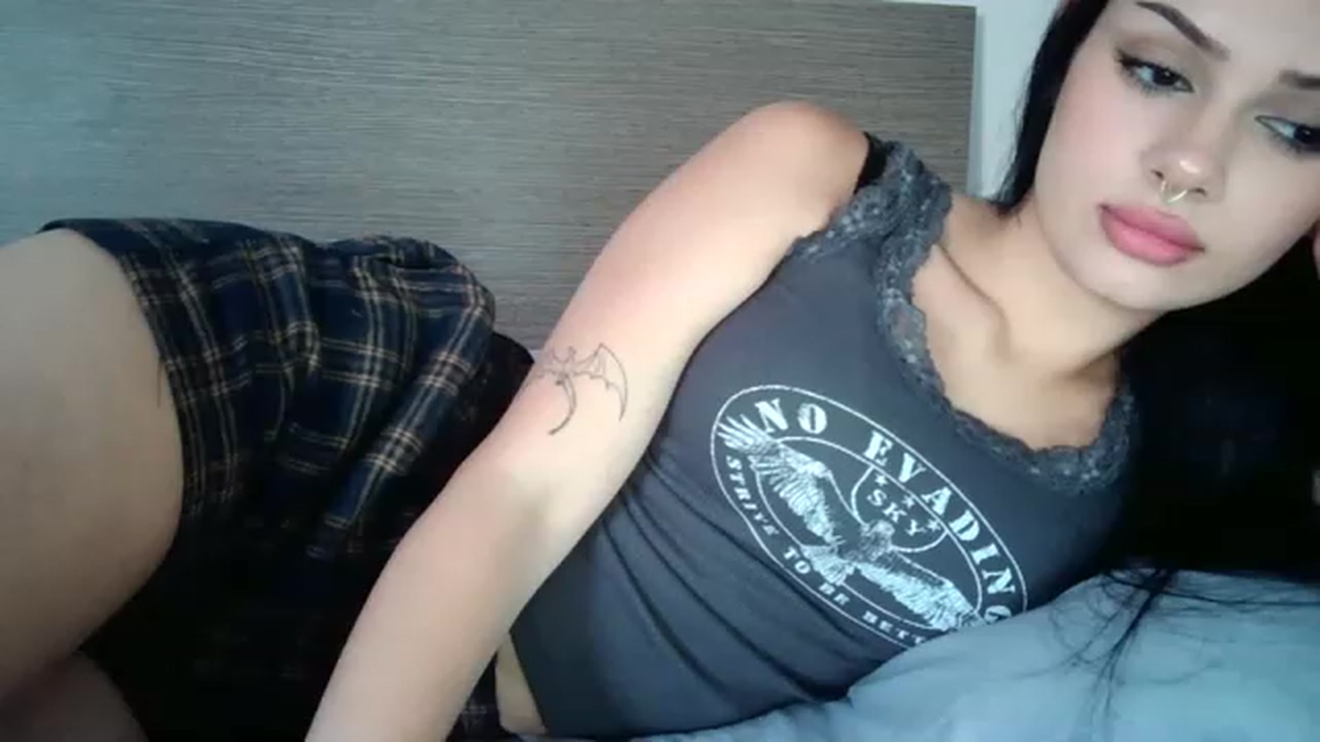 Gallery image thumbnail from Chocoo_'s myfreecams stream on, 06/24/2023, 18:10 image 15 of 20