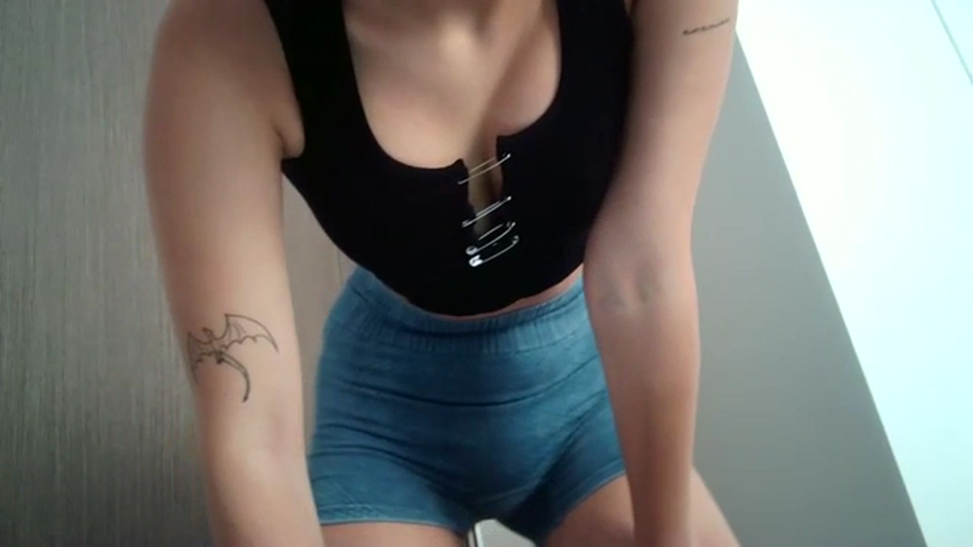 Gallery image thumbnail from Chocoo_'s myfreecams stream on, 07/04/2023, 06:48 image 12 of 20