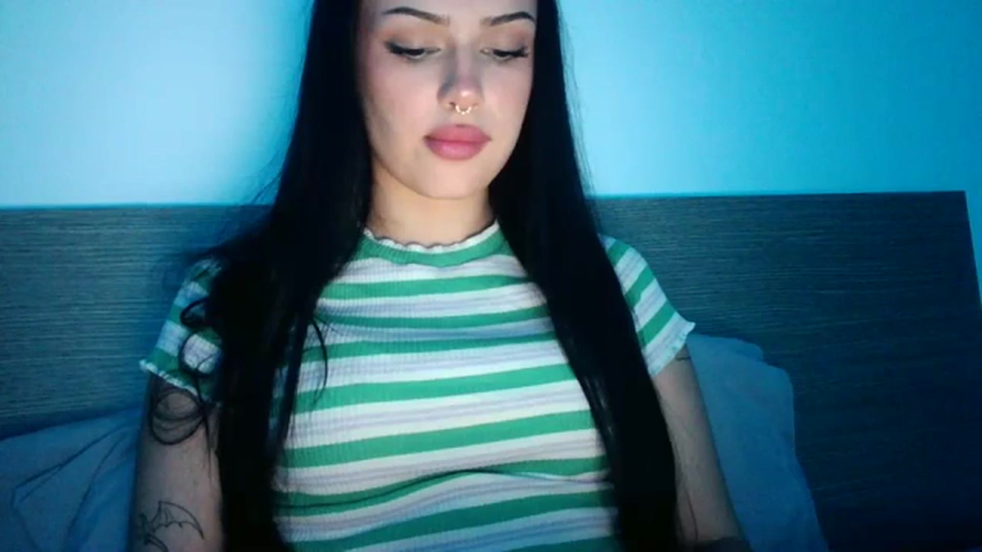 Gallery image thumbnail from Chocoo_'s myfreecams stream on, 07/04/2023, 22:42 image 14 of 20