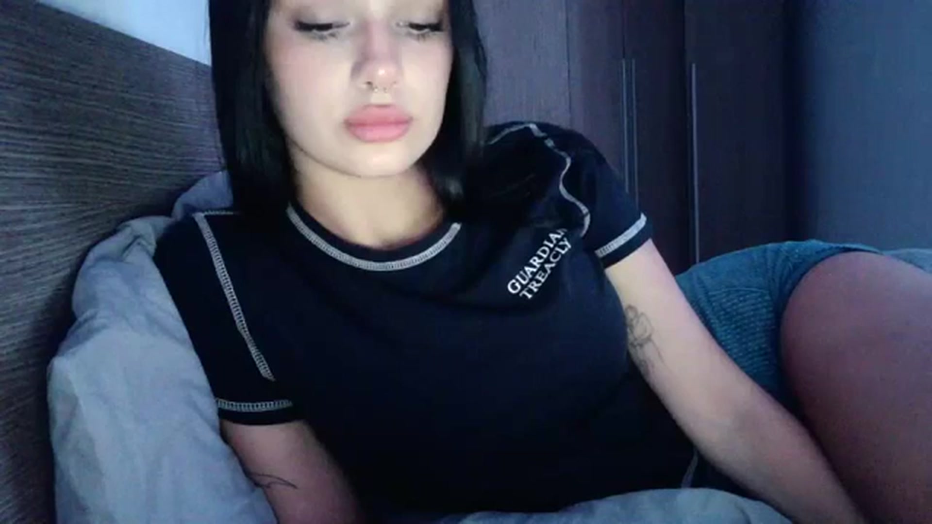 Gallery image thumbnail from Chocoo_'s myfreecams stream on, 07/17/2023, 23:51 image 13 of 20