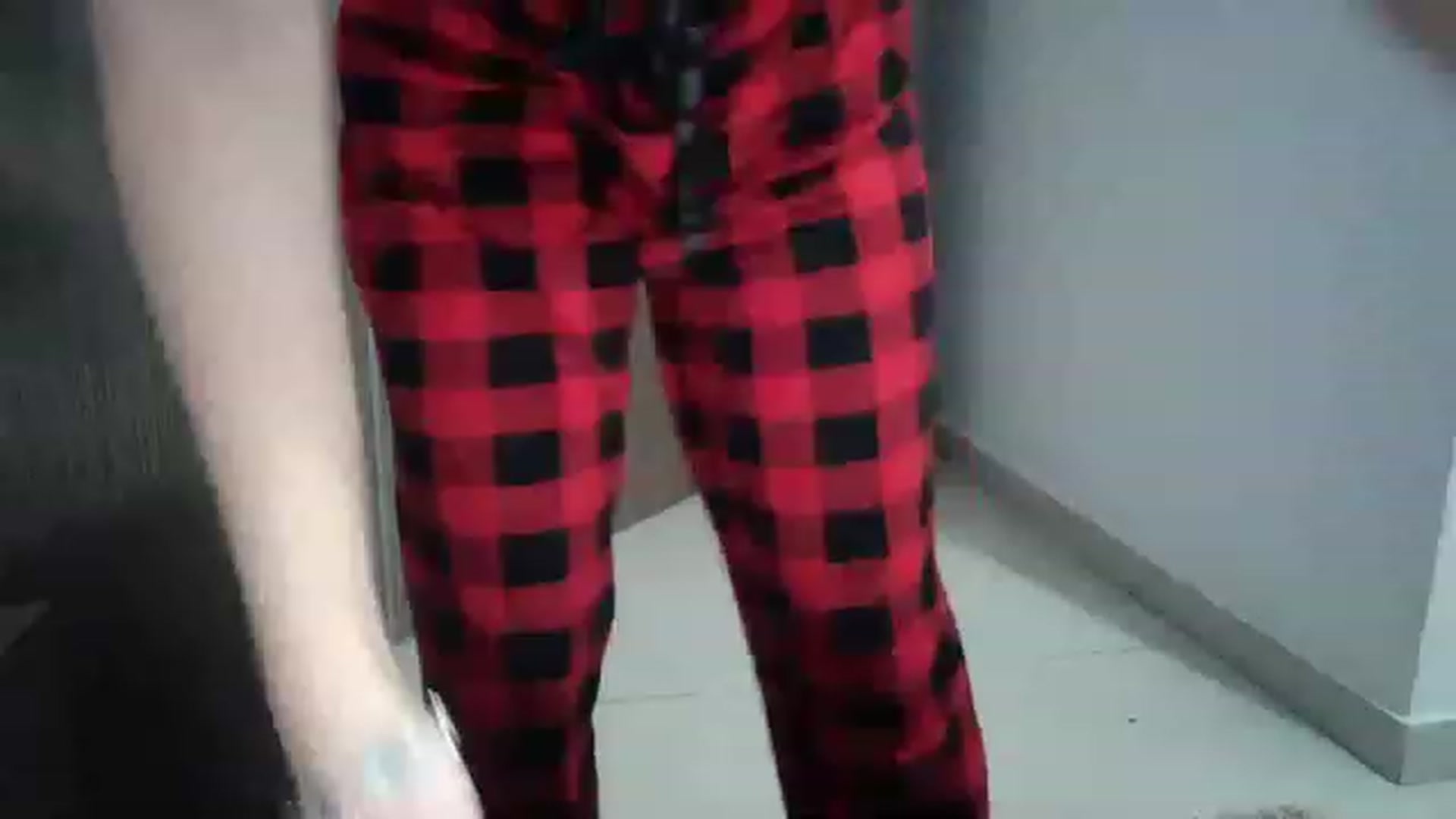 Gallery image thumbnail from Chocooo_'s myfreecams stream on, 04/09/2023, 24:17 image 13 of 20