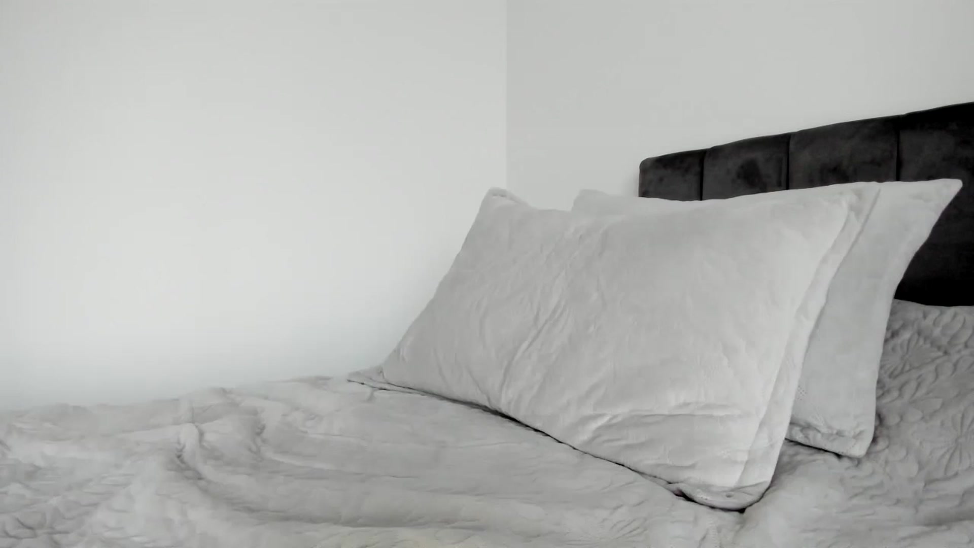 Gallery image thumbnail from Chris_Sweet_'s myfreecams stream on, 09/17/2024, 17:13 image 3 of 20