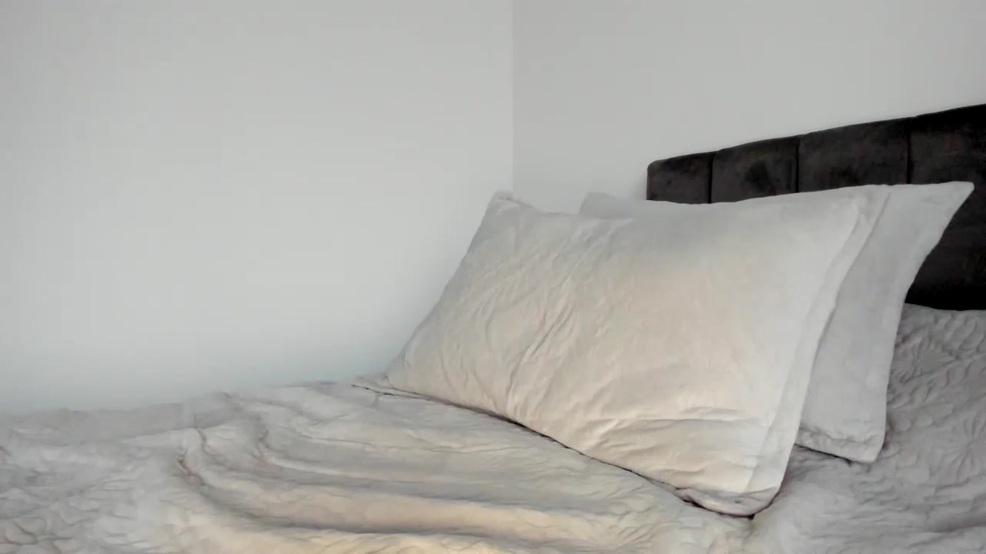 Gallery image thumbnail from Chris_Sweet_'s myfreecams stream on, 09/17/2024, 17:13 image 9 of 20