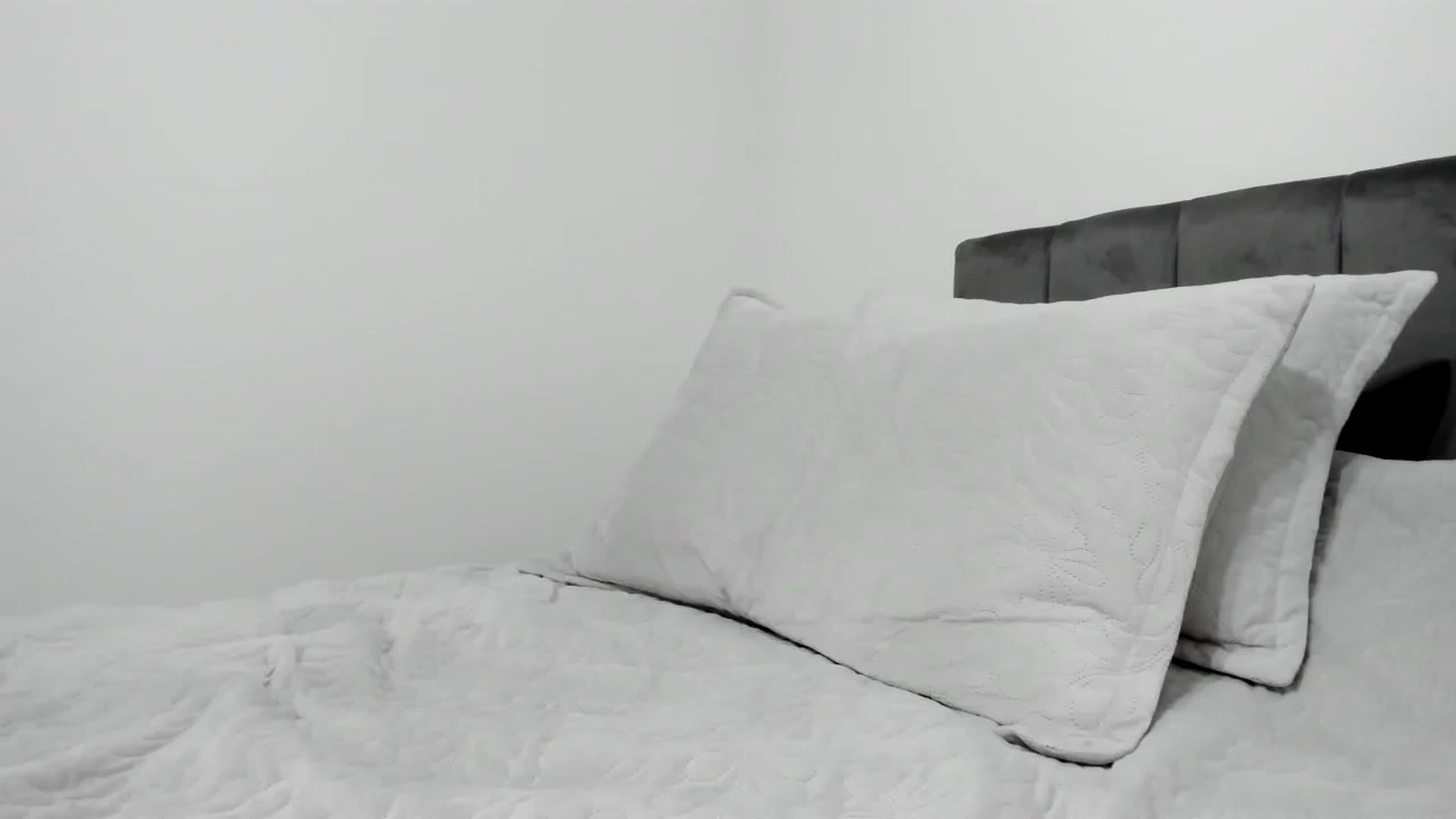 Gallery image thumbnail from Chris_Sweet_'s myfreecams stream on, 09/17/2024, 17:13 image 18 of 20