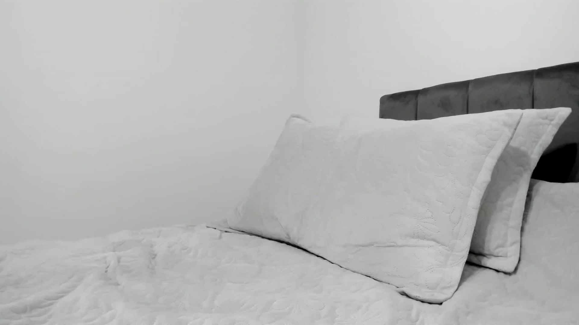 Gallery image thumbnail from Chris_Sweet_'s myfreecams stream on, 09/17/2024, 17:13 image 17 of 20