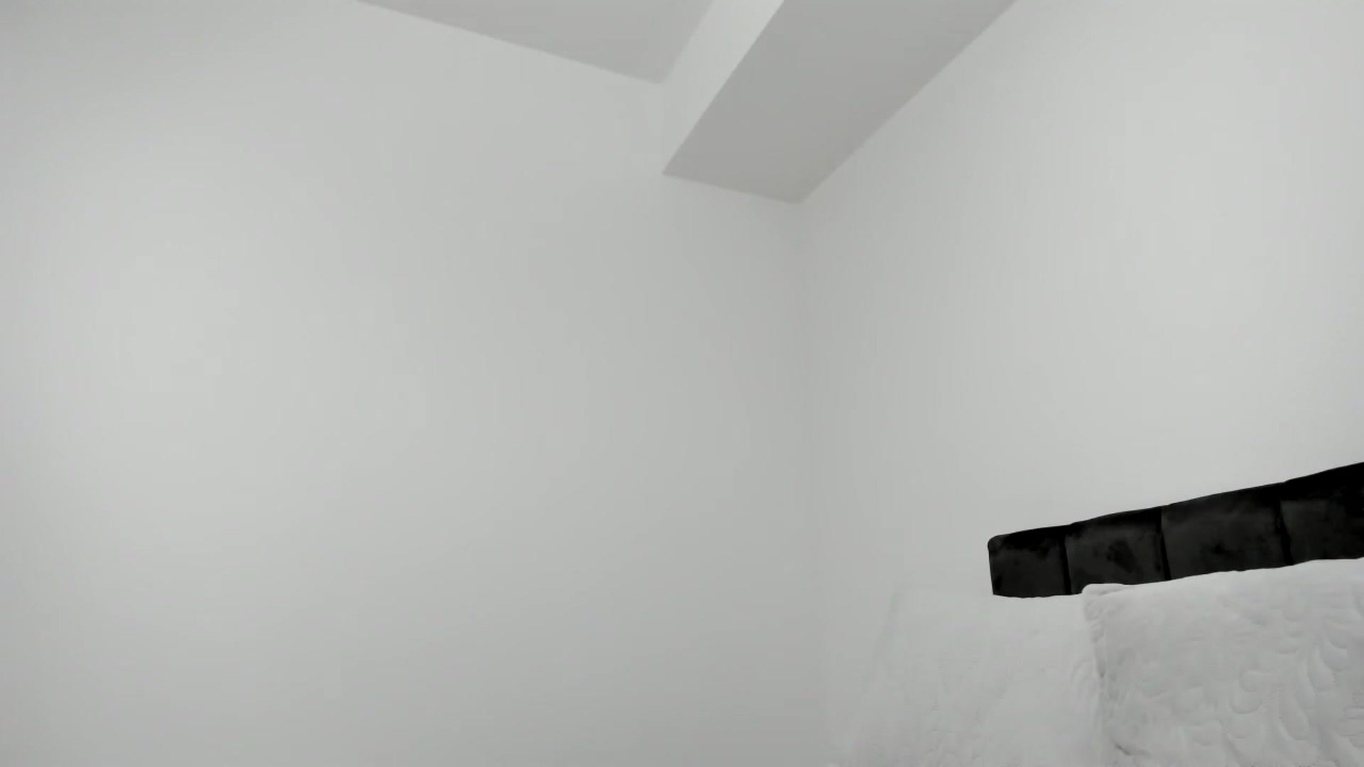 Gallery image thumbnail from Chris_Sweet_'s myfreecams stream on, 09/17/2024, 20:15 image 9 of 20
