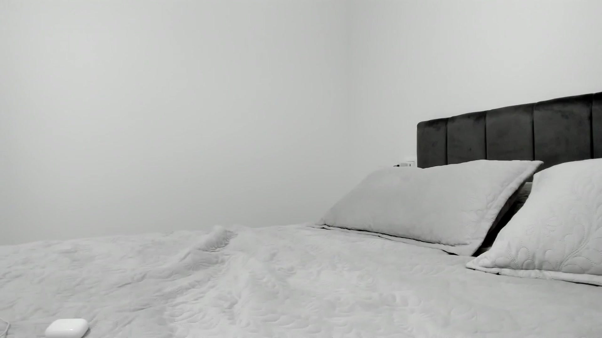 Gallery image thumbnail from Chris_Sweet_'s myfreecams stream on, 09/21/2024, 22:18 image 2 of 20