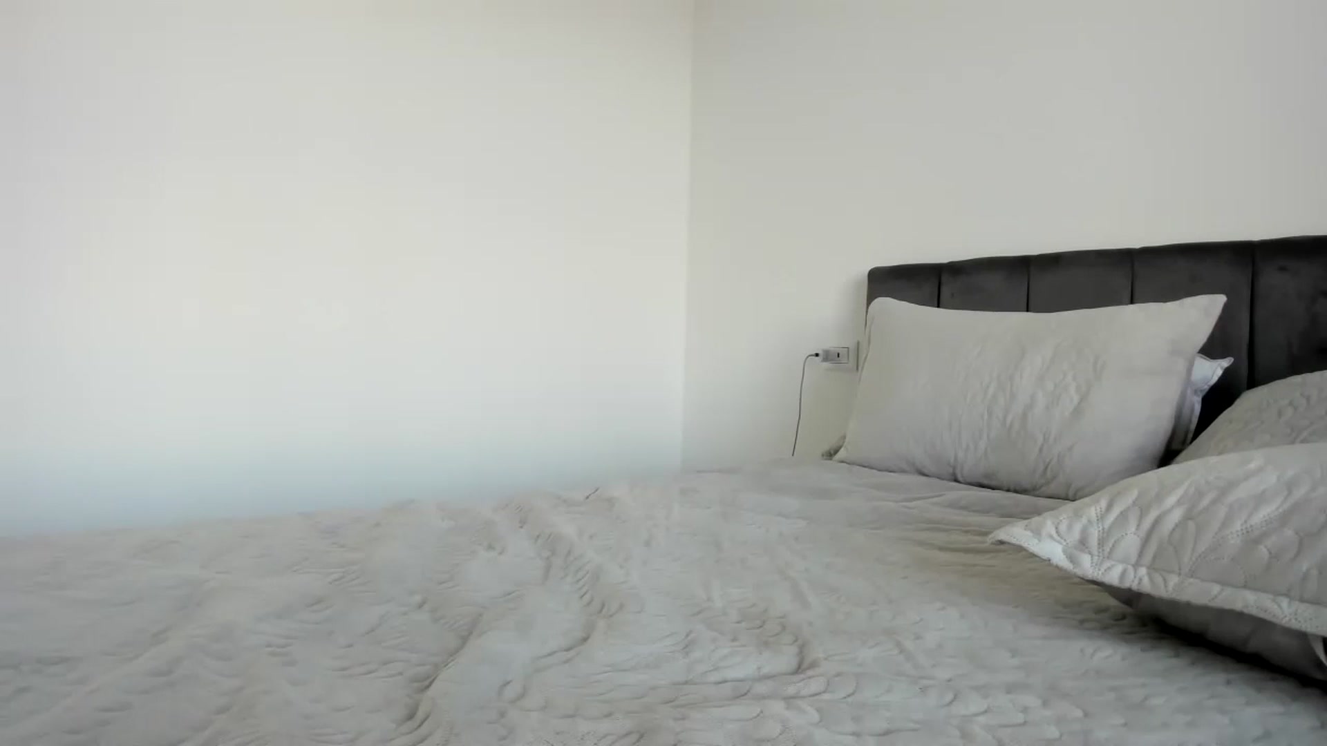 Gallery image thumbnail from Chris_Sweet_'s myfreecams stream on, 10/08/2024, 15:23 image 4 of 20