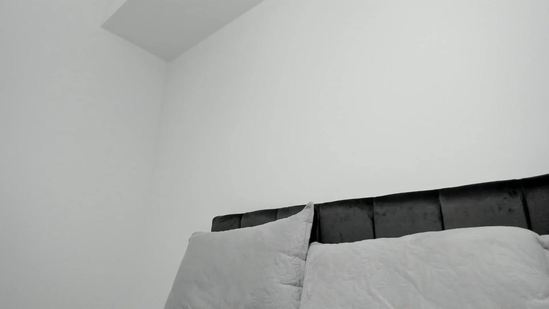 Gallery image thumbnail from Chris_Sweet_'s myfreecams stream on, 10/15/2024, 16:35 image 10 of 20