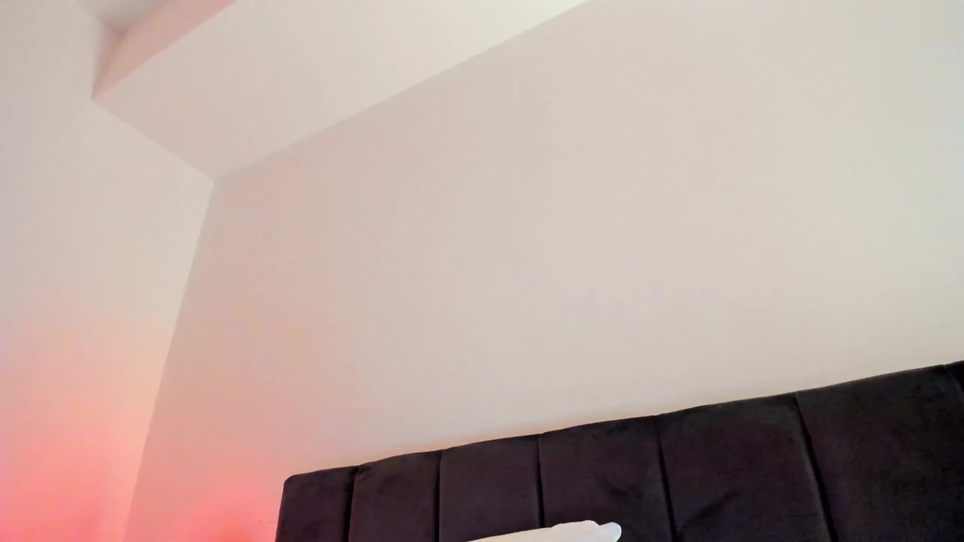 Gallery image thumbnail from Chris_Sweet_'s myfreecams stream on, 10/25/2024, 22:15 image 17 of 20