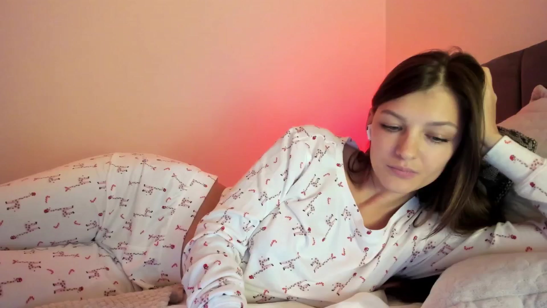 Gallery image thumbnail from Chris_Sweet_'s myfreecams stream on, 11/16/2024, 22:54 image 16 of 20