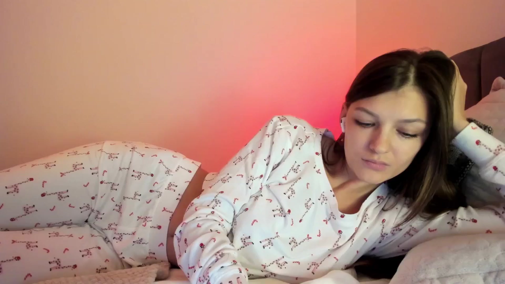 Gallery image thumbnail from Chris_Sweet_'s myfreecams stream on, 11/16/2024, 22:54 image 17 of 20