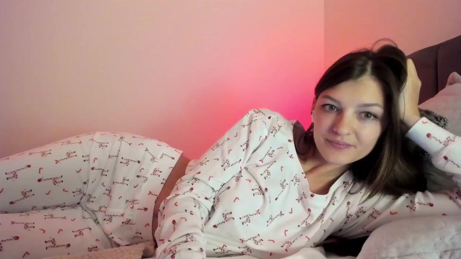 Gallery image thumbnail from Chris_Sweet_'s myfreecams stream on, 11/16/2024, 22:54 image 19 of 20