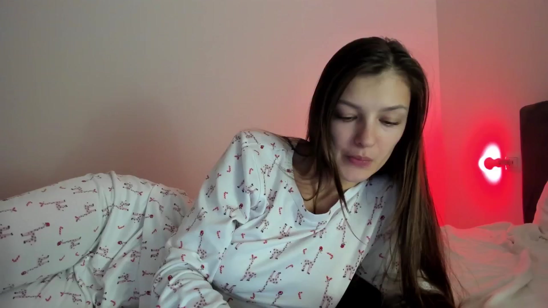 Gallery image thumbnail from Chris_girl's myfreecams stream on, 12/27/2024, 24:55 image 3 of 20