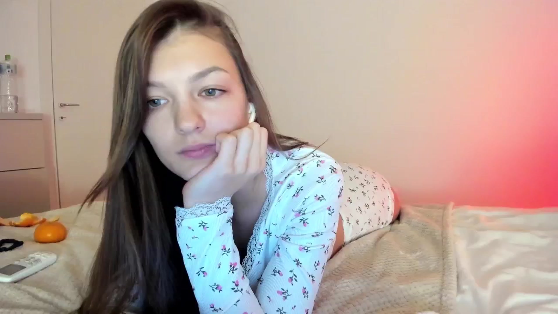 Gallery image thumbnail from Chris_girl's myfreecams stream on, 01/02/2025, 24:10 image 4 of 20