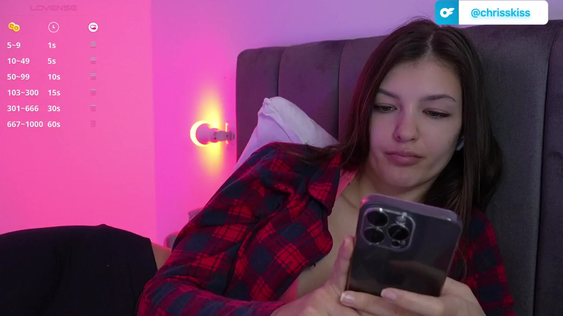 Gallery image thumbnail from Chris_girl's myfreecams stream on, 04/15/2025, 15:09 image 20 of 20