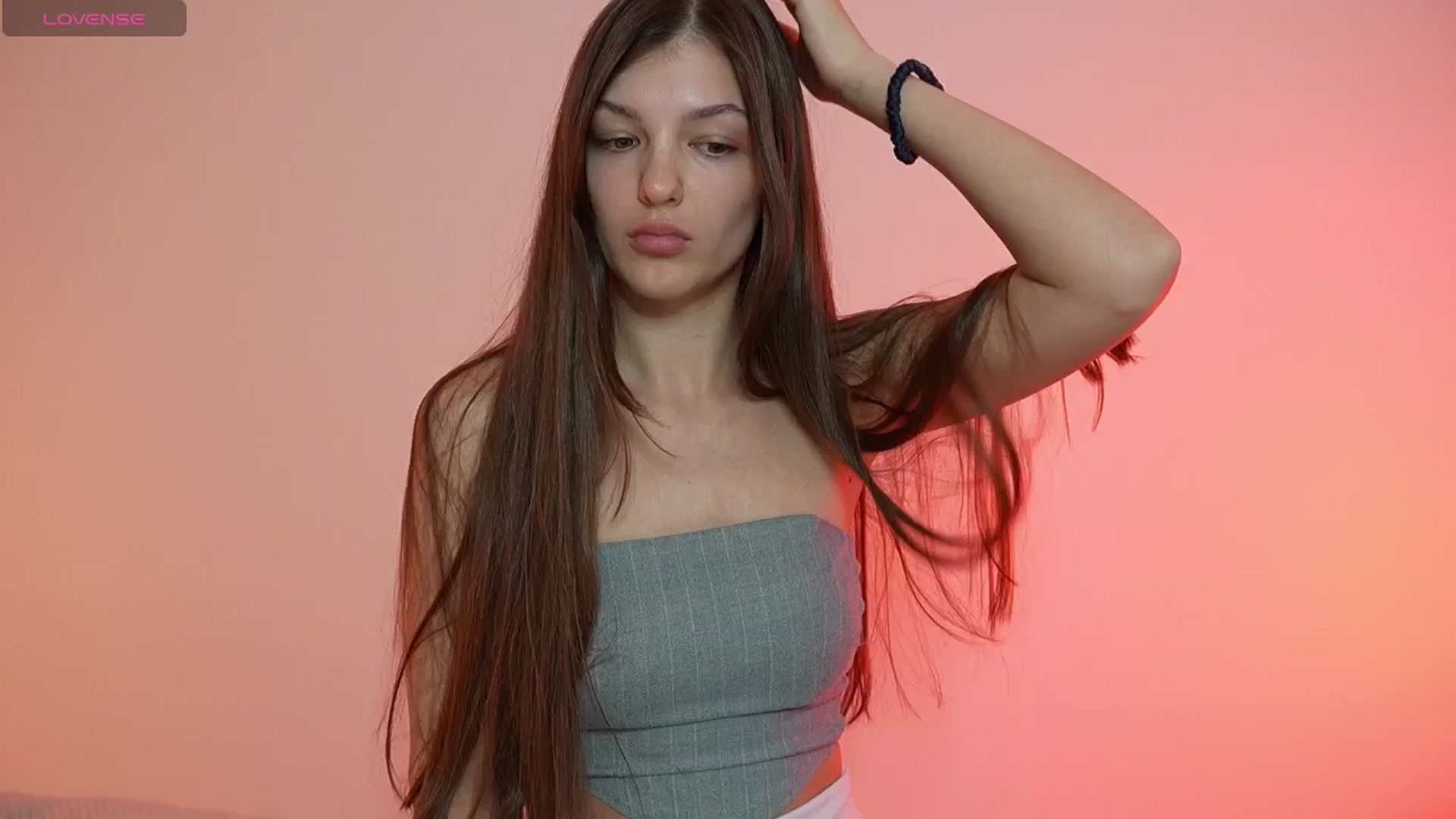 Gallery image thumbnail from Chris_girl's myfreecams stream on, 05/17/2025, 24:01 image 7 of 20