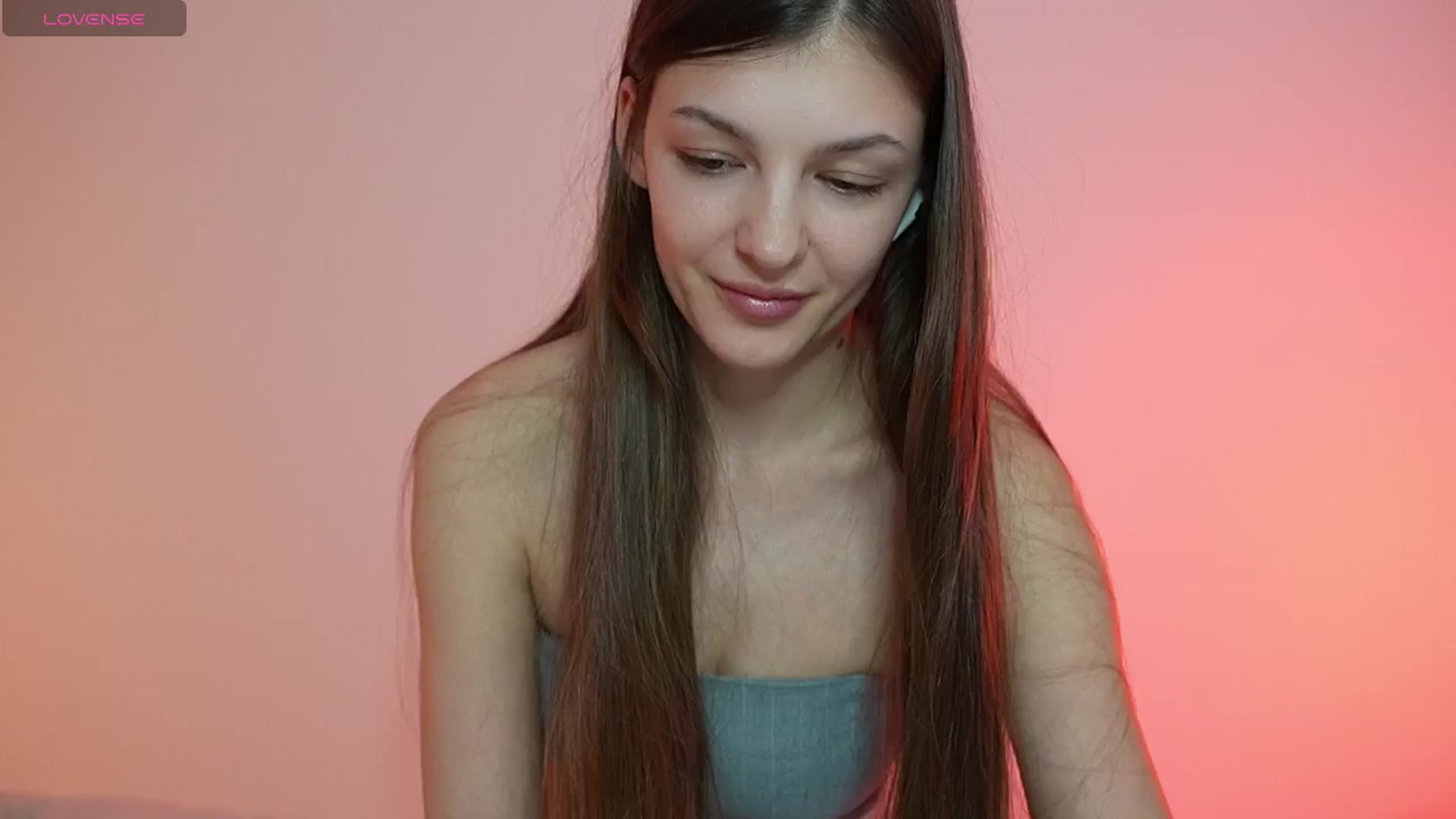 Gallery image thumbnail from Chris_girl's myfreecams stream on, 05/17/2025, 24:01 image 16 of 20