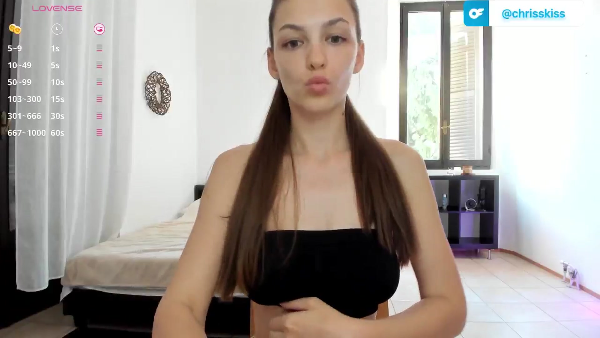 Gallery image thumbnail from Chris_girl's myfreecams stream on, 06/23/2025, 15:05 image 9 of 20