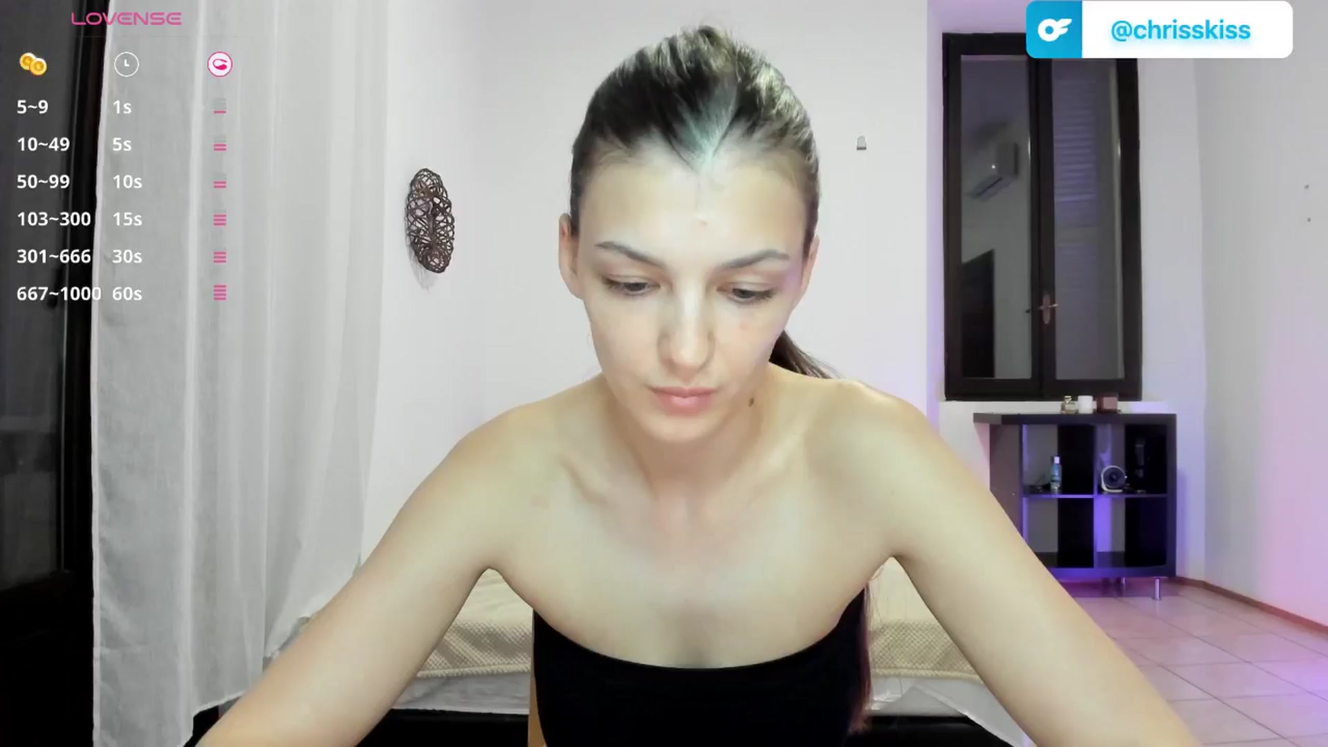 Gallery image thumbnail from Chris_girl's myfreecams stream on, 06/23/2025, 22:29 image 7 of 20