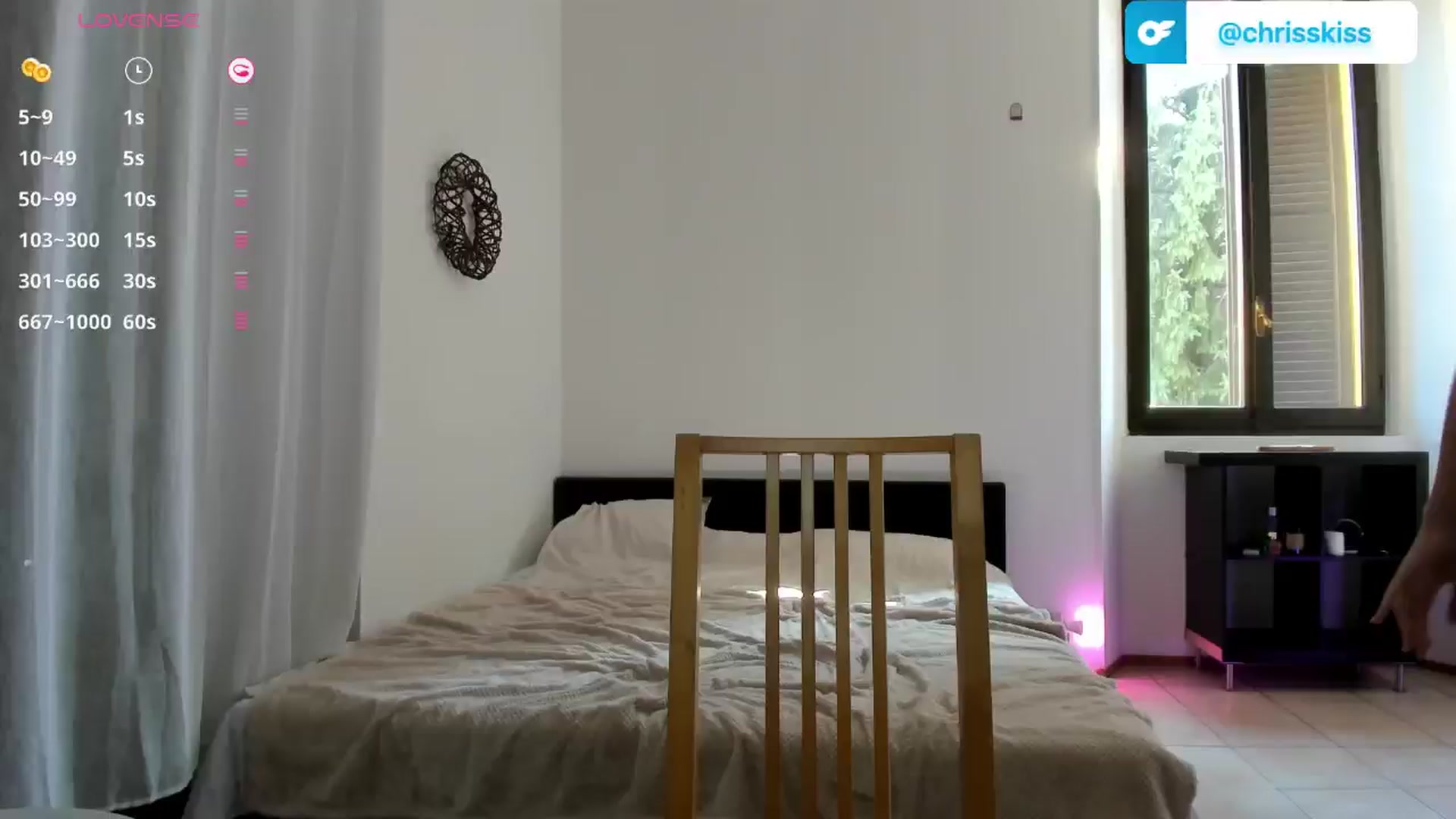 Gallery image thumbnail from Chris_girl's myfreecams stream on, 06/24/2025, 15:27 image 4 of 20