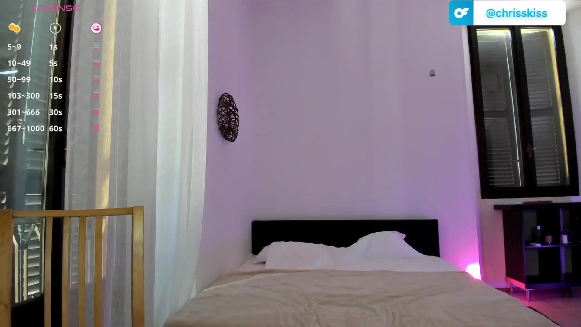 Gallery image thumbnail from Chris_girl's myfreecams stream on, 06/27/2025, 11:32 image 11 of 20