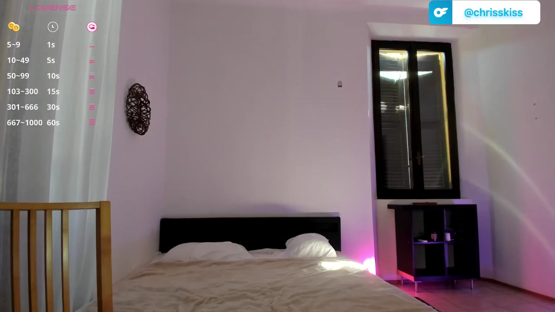 Gallery image thumbnail from Chris_girl's myfreecams stream on, 06/27/2025, 15:23 image 10 of 20