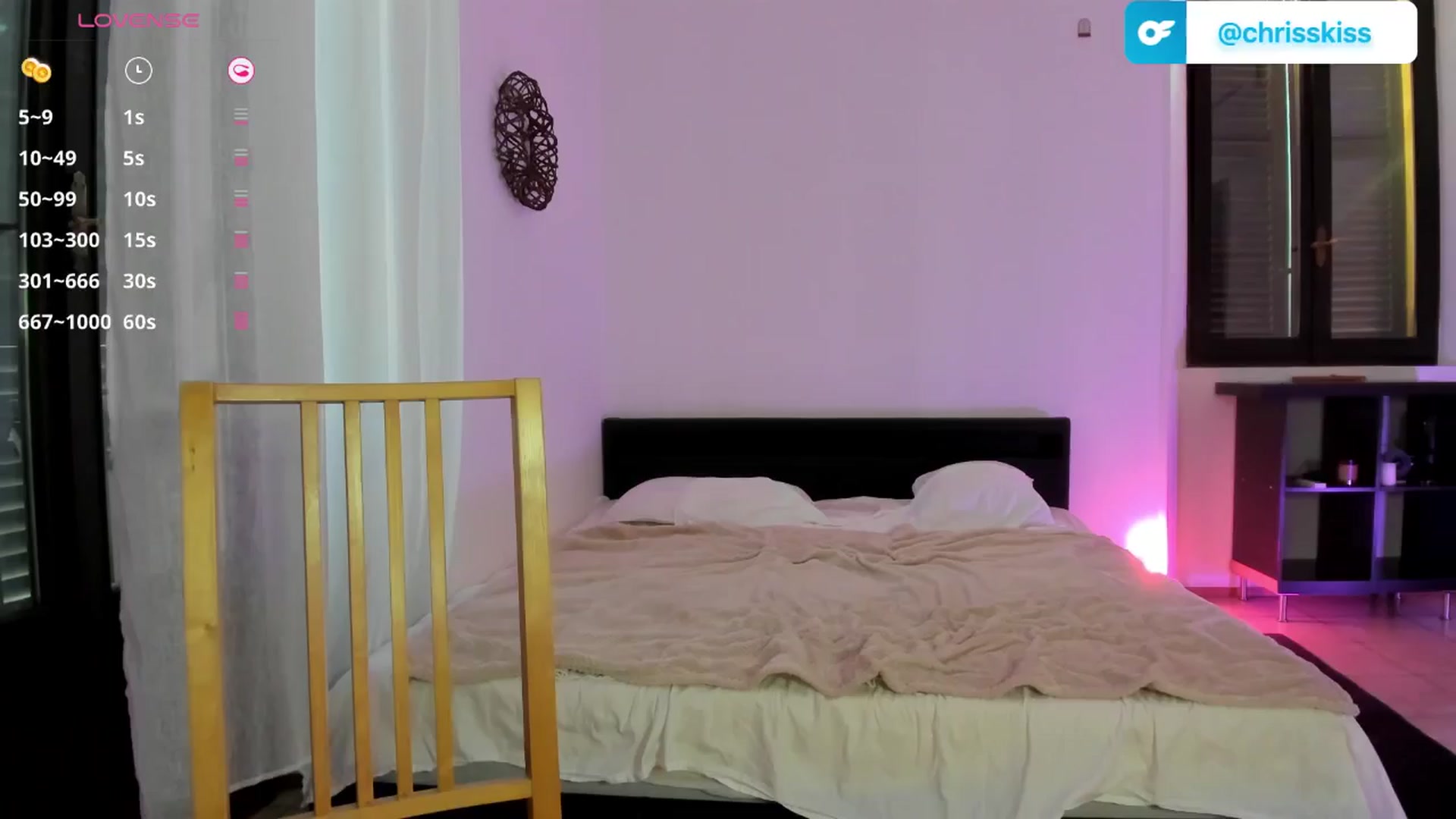 Gallery image thumbnail from Chris_girl's myfreecams stream on, 06/27/2025, 16:41 image 17 of 20