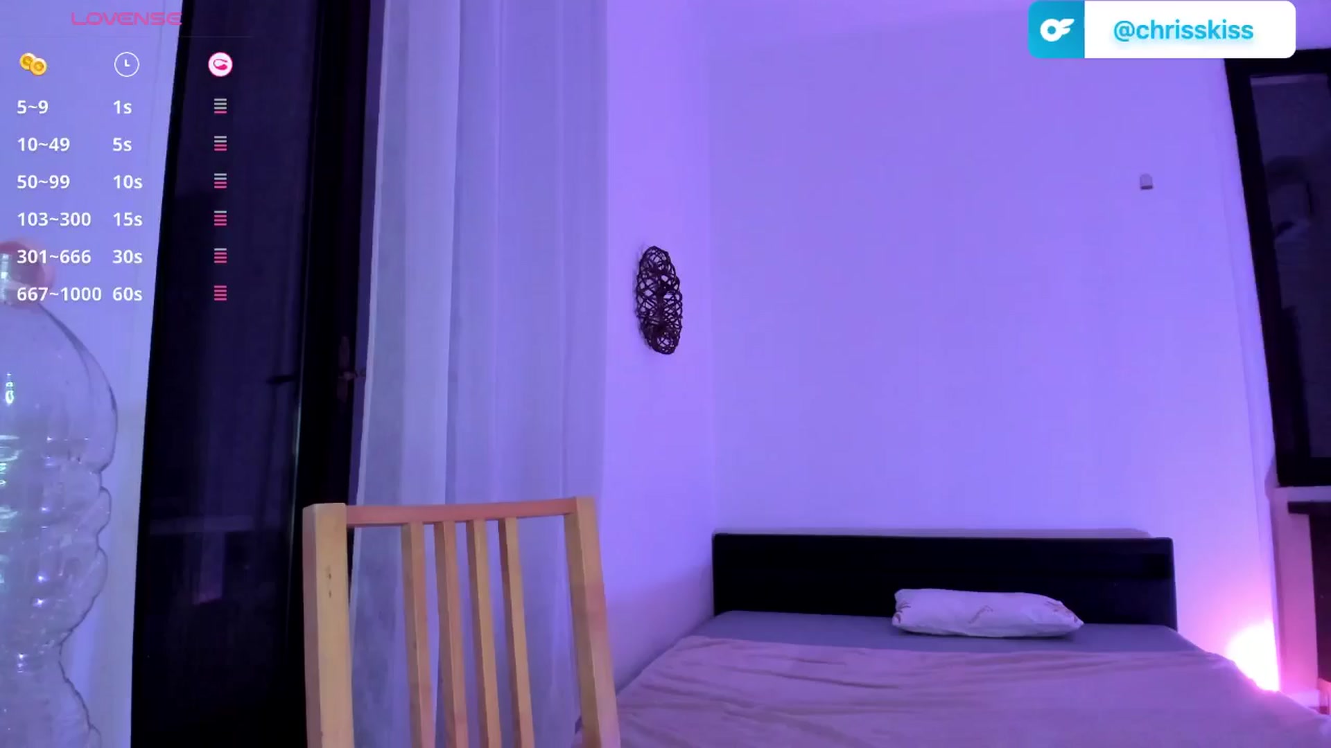Gallery image thumbnail from Chris_girl's myfreecams stream on, 06/30/2025, 23:37 image 18 of 20