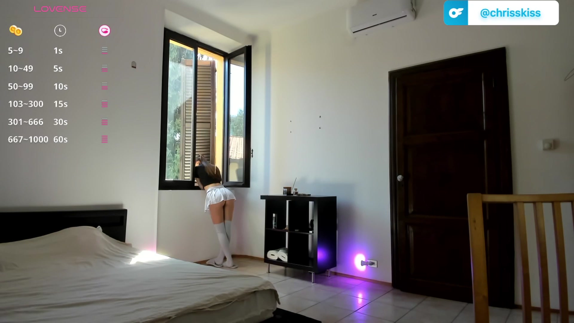 Gallery image thumbnail from Chris_girl's myfreecams stream on, 07/10/2025, 15:07 image 10 of 20