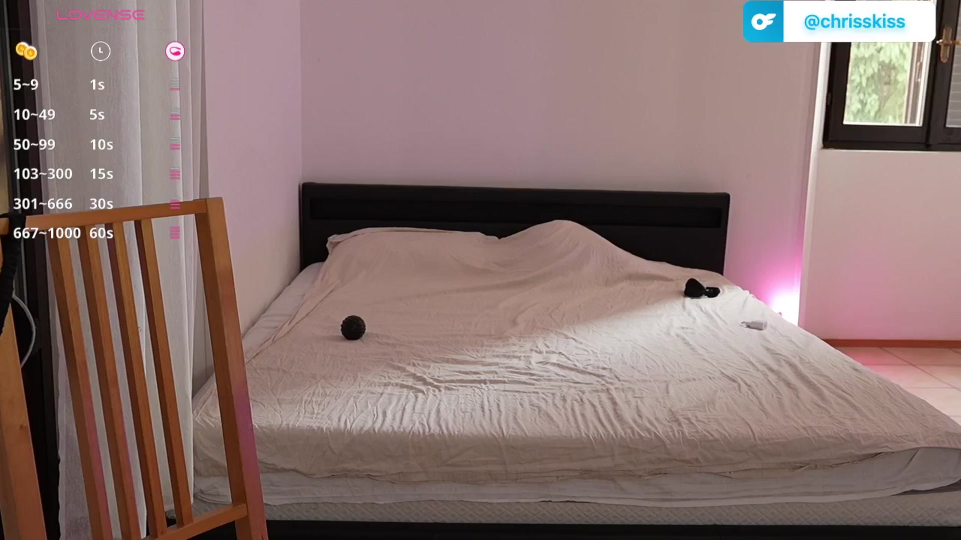 Gallery image thumbnail from Chris_girl's myfreecams stream on, 07/14/2025, 17:20 image 13 of 20