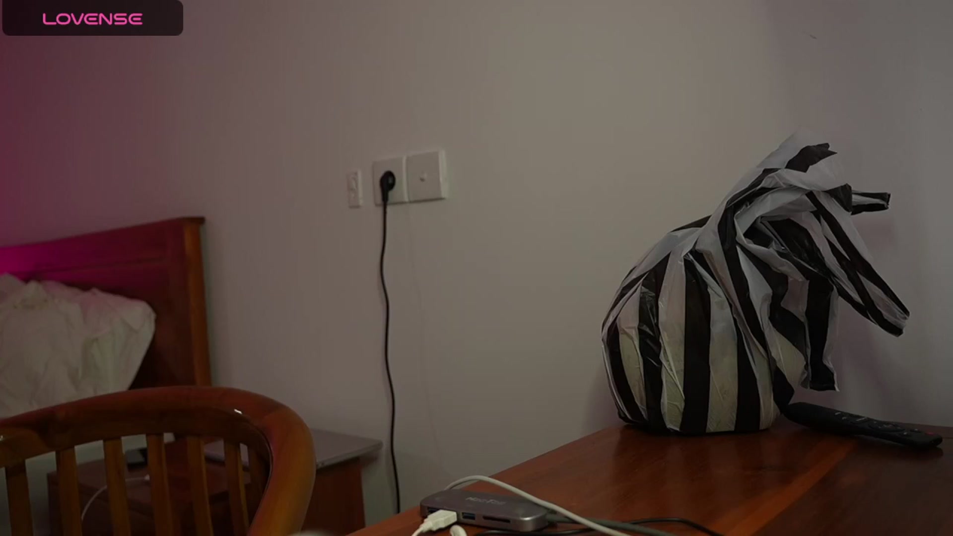 Gallery image thumbnail from Chris_girl's myfreecams stream on, 02/10/2026, 04:21 image 3 of 20