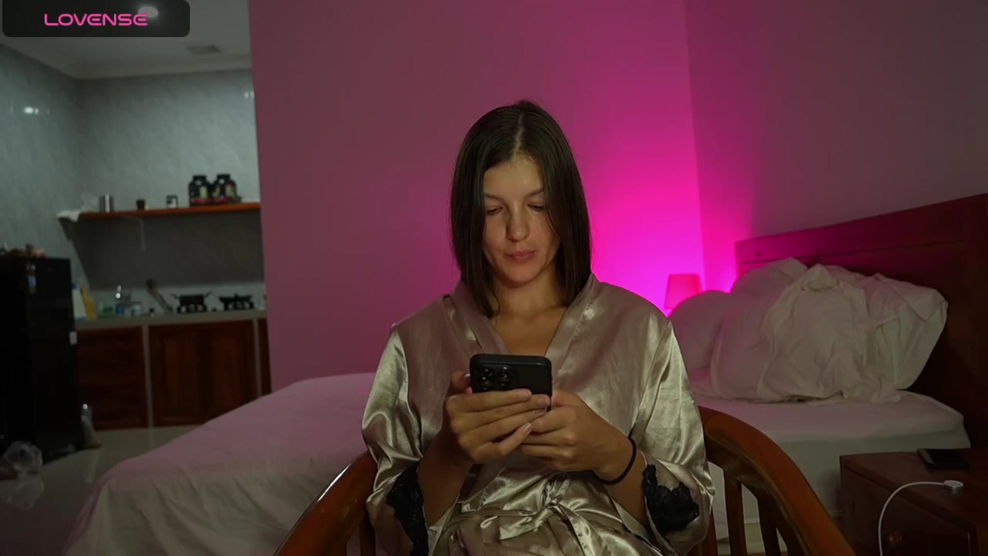 Gallery image thumbnail from Chris_girl's myfreecams stream on, 02/10/2026, 07:00 image 15 of 20