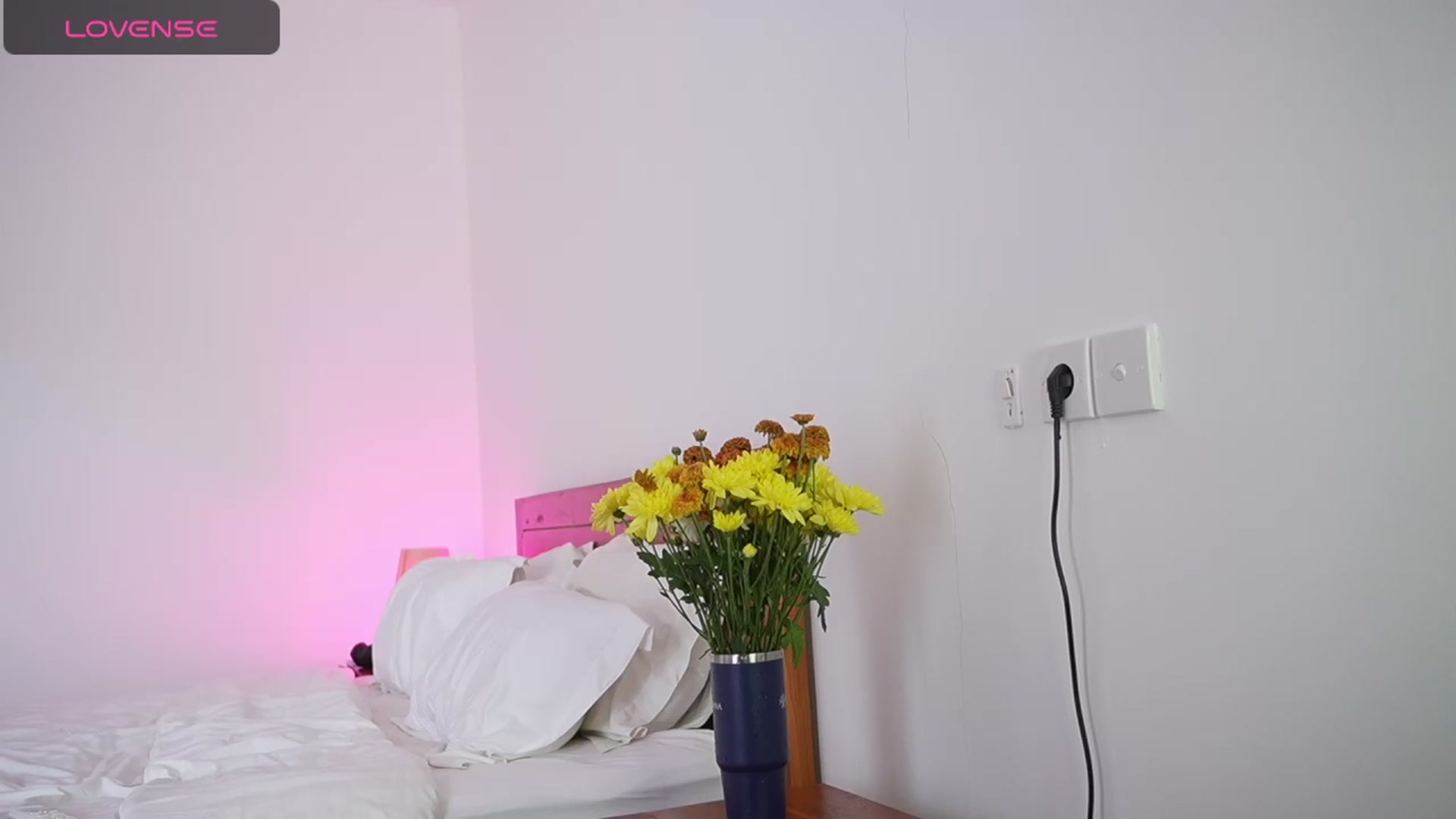 Gallery image thumbnail from Chris_girl's myfreecams stream on, 03/15/2026, 02:44 image 11 of 20