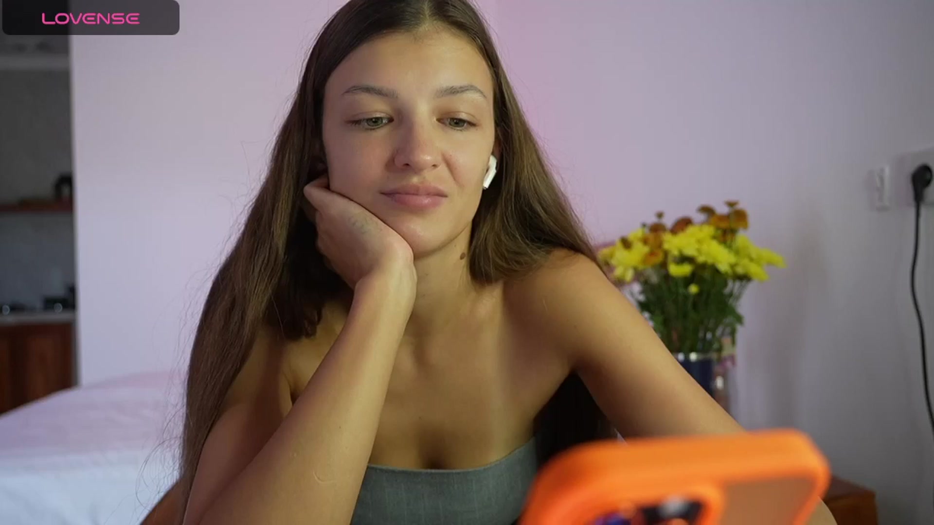 Gallery image thumbnail from Chris_girl's myfreecams stream on, 03/16/2026, 07:17 image 17 of 20