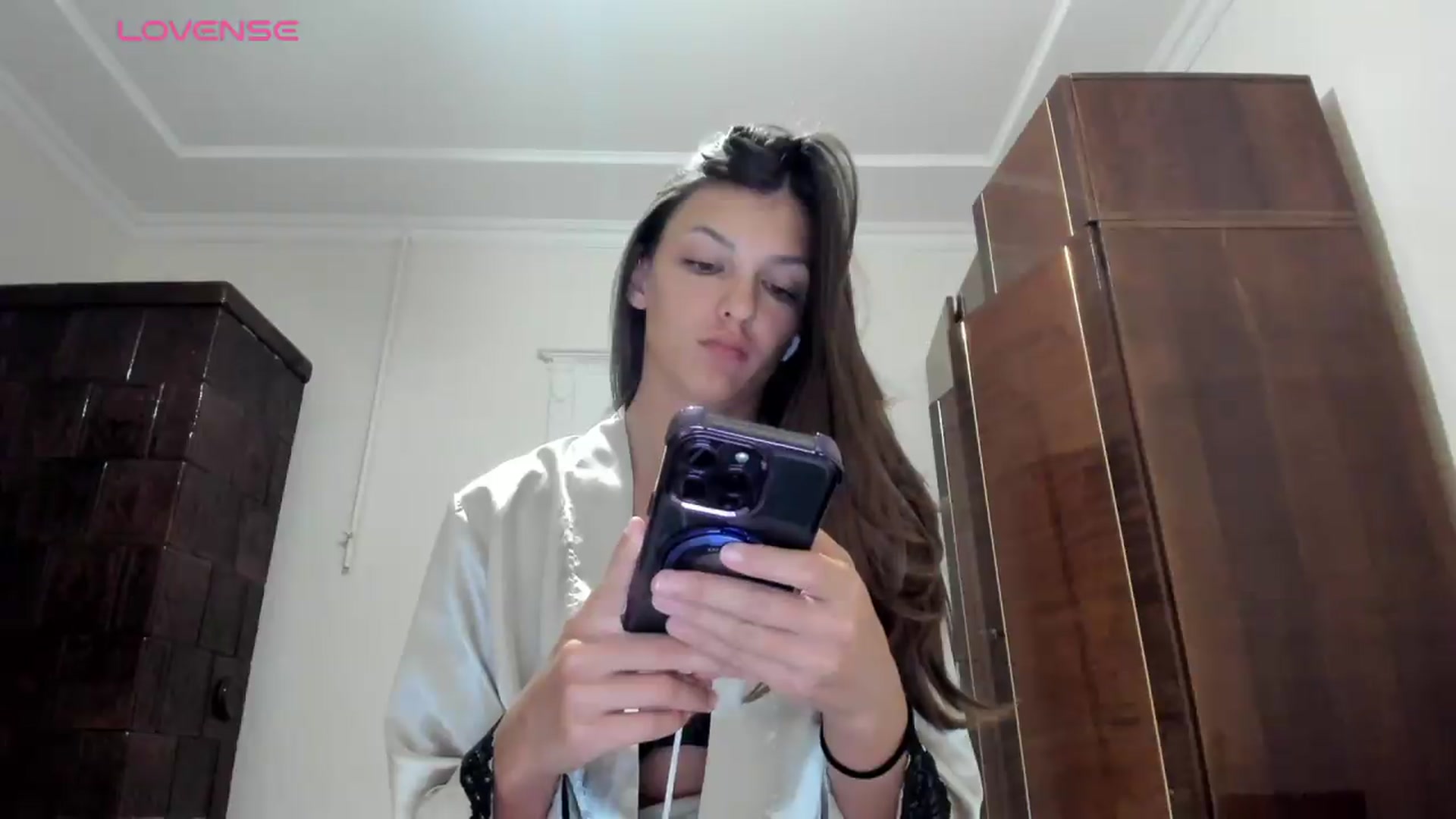Gallery image thumbnail from Chris_girl's myfreecams stream on, 06/10/2026, 21:09 image 14 of 20